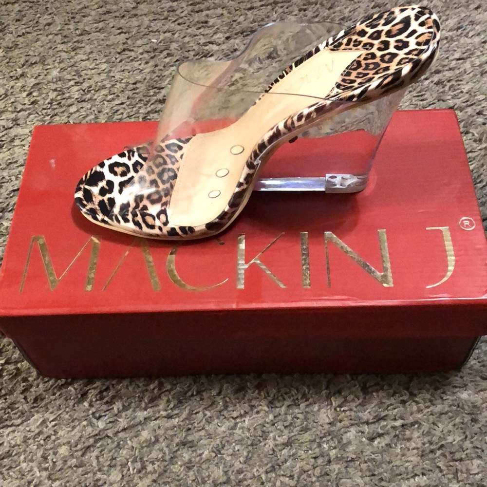 Leopard print clear wedge. 2-3 inch never worn.